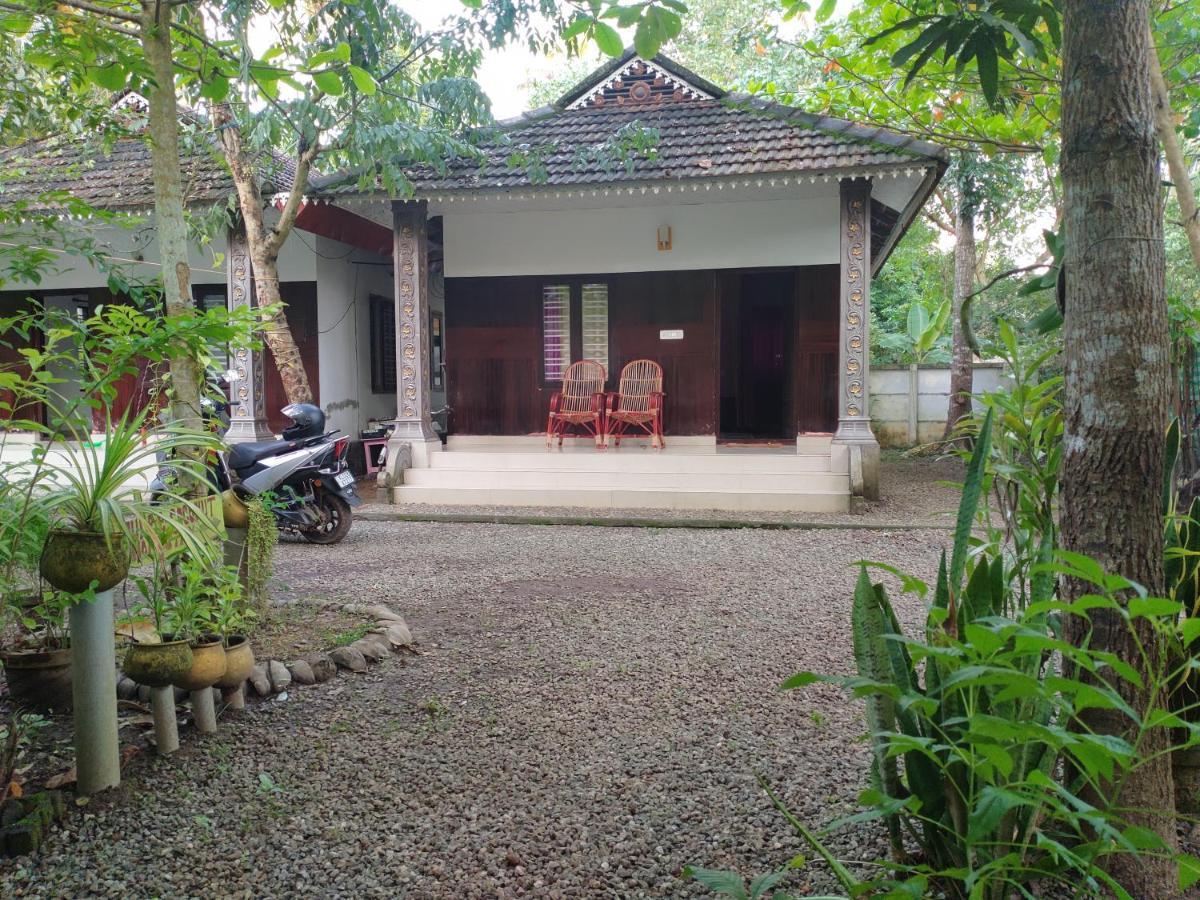 Munroe Coconut Homestay Mundrothuruth Экстерьер фото