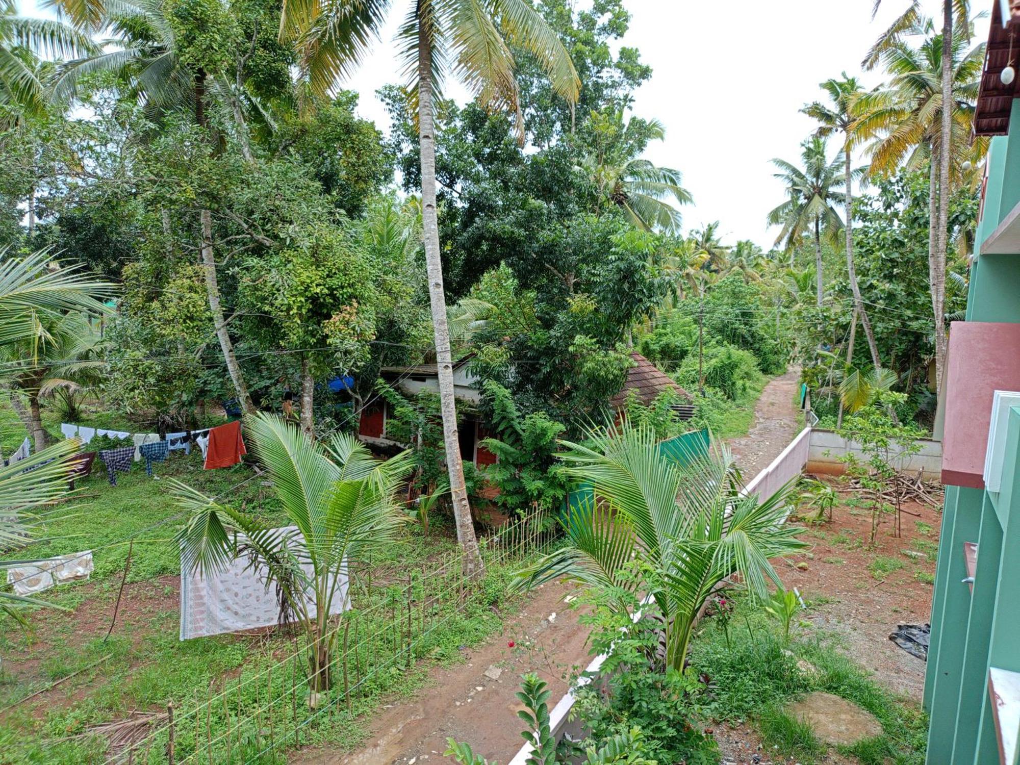Munroe Coconut Homestay Mundrothuruth Экстерьер фото