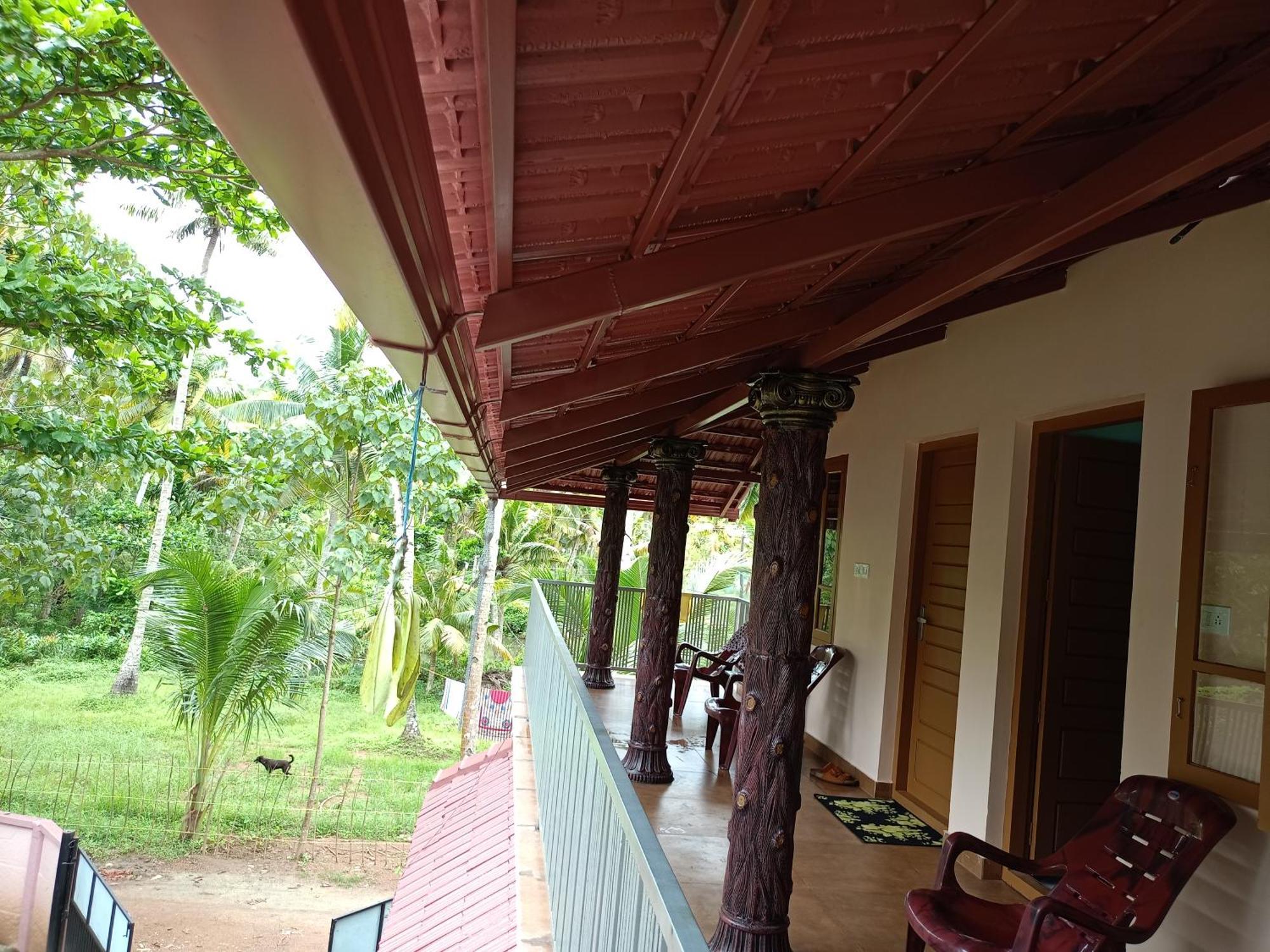 Munroe Coconut Homestay Mundrothuruth Экстерьер фото