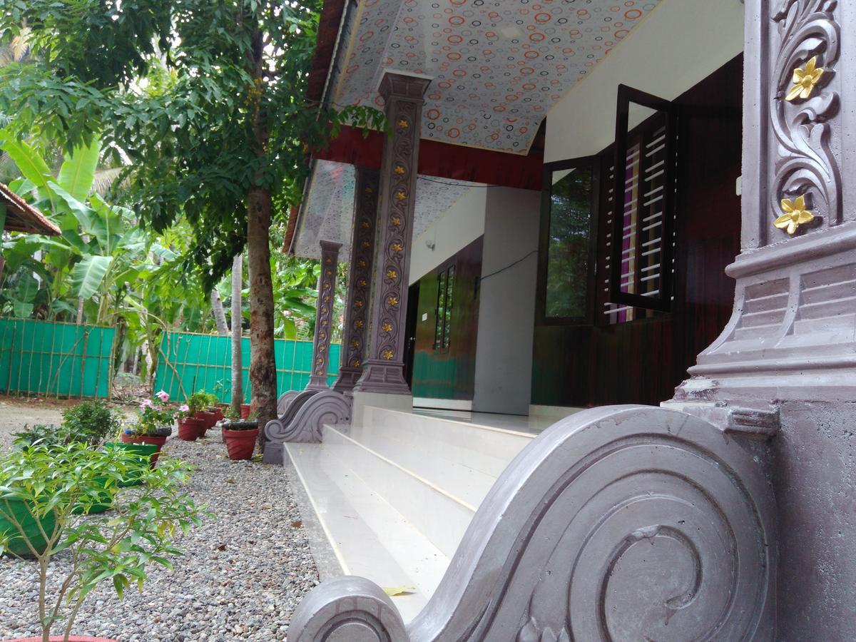 Munroe Coconut Homestay Mundrothuruth Экстерьер фото