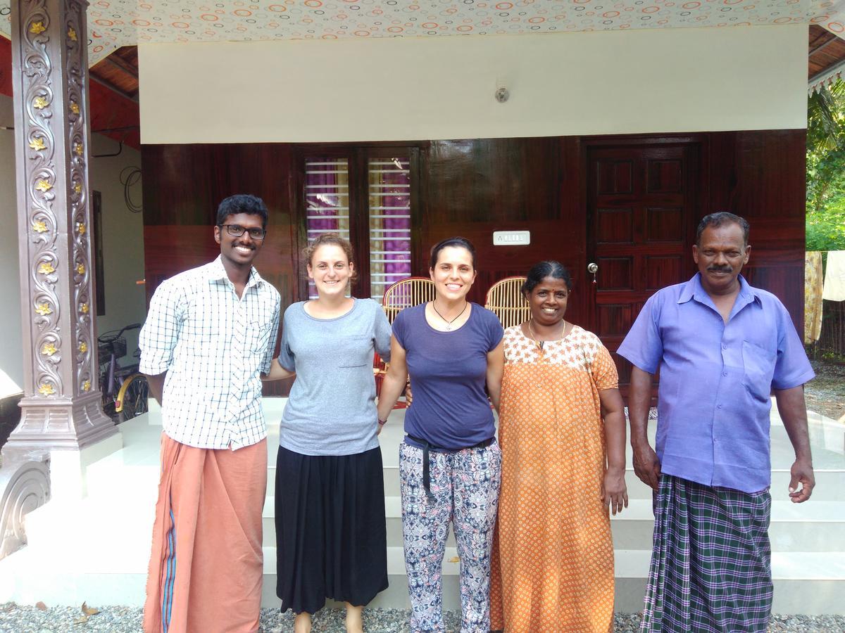 Munroe Coconut Homestay Mundrothuruth Экстерьер фото